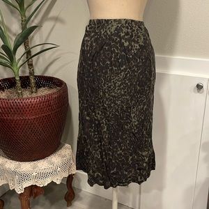 Midi skirt green tones